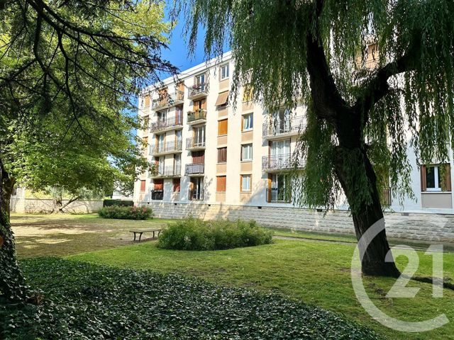 Appartement F3 à vendre - 3 pièces - 56.55 m2 - LE PLESSIS TREVISE - 94 - ILE-DE-FRANCE - Century 21 Immobilière De Coeuilly