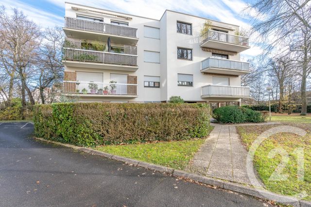 Appartement F3 à vendre - 3 pièces - 67.79 m2 - LE PLESSIS TREVISE - 94 - ILE-DE-FRANCE - Century 21 Immobilière De Coeuilly